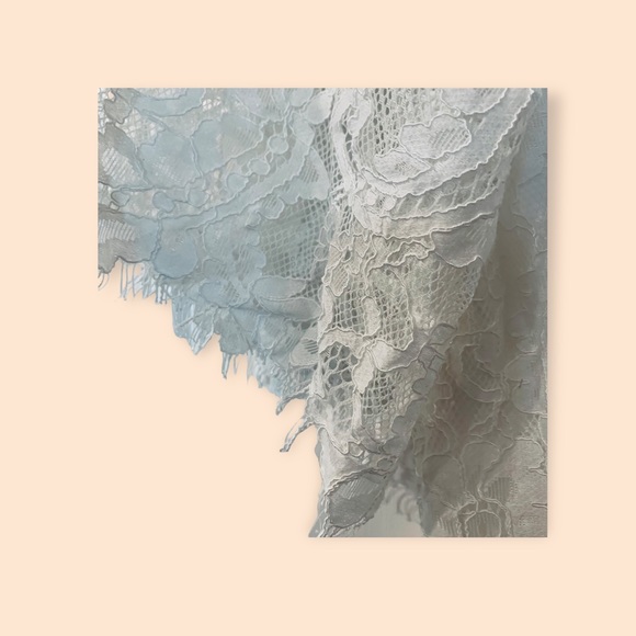 Trixxi Clothing Co | lace romper size M with tie and zipper in back - Picture 3 of 8